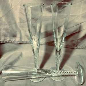 Vintage style, 10 1/2”, Champagne Flutes